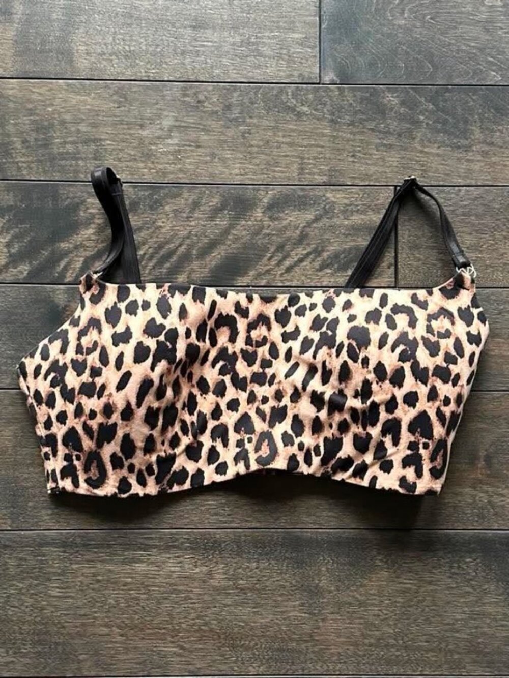 Victoria's Secret Wireless Bra - new with tags
